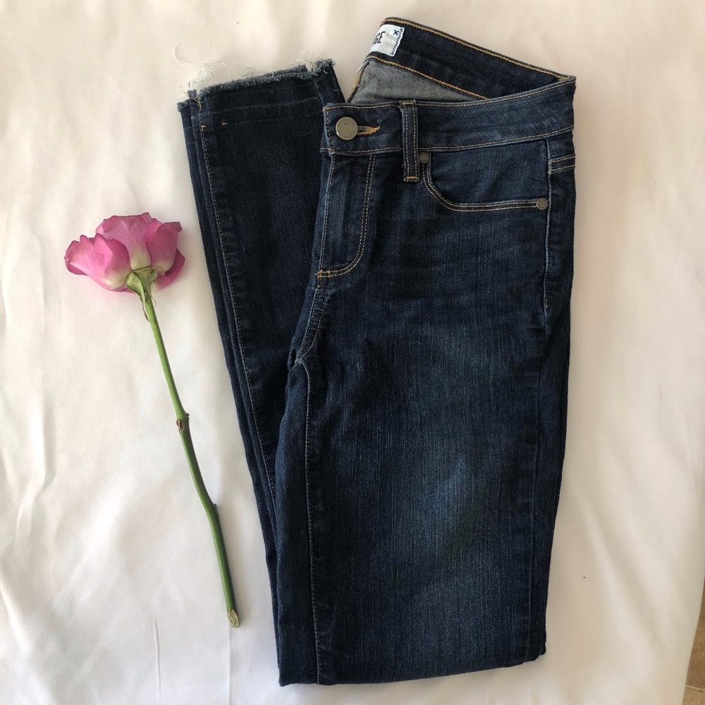 Paige Verdugo Crop Jeans (Size 28)